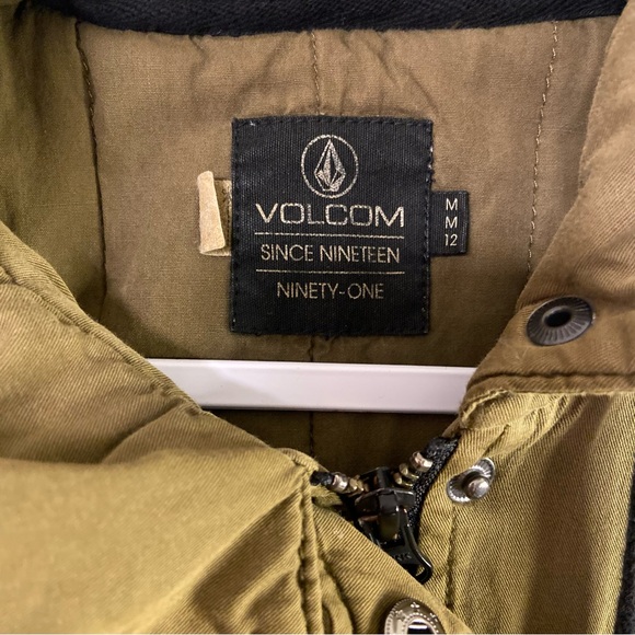 Volcom Army green jacket - Picture 9 of 11